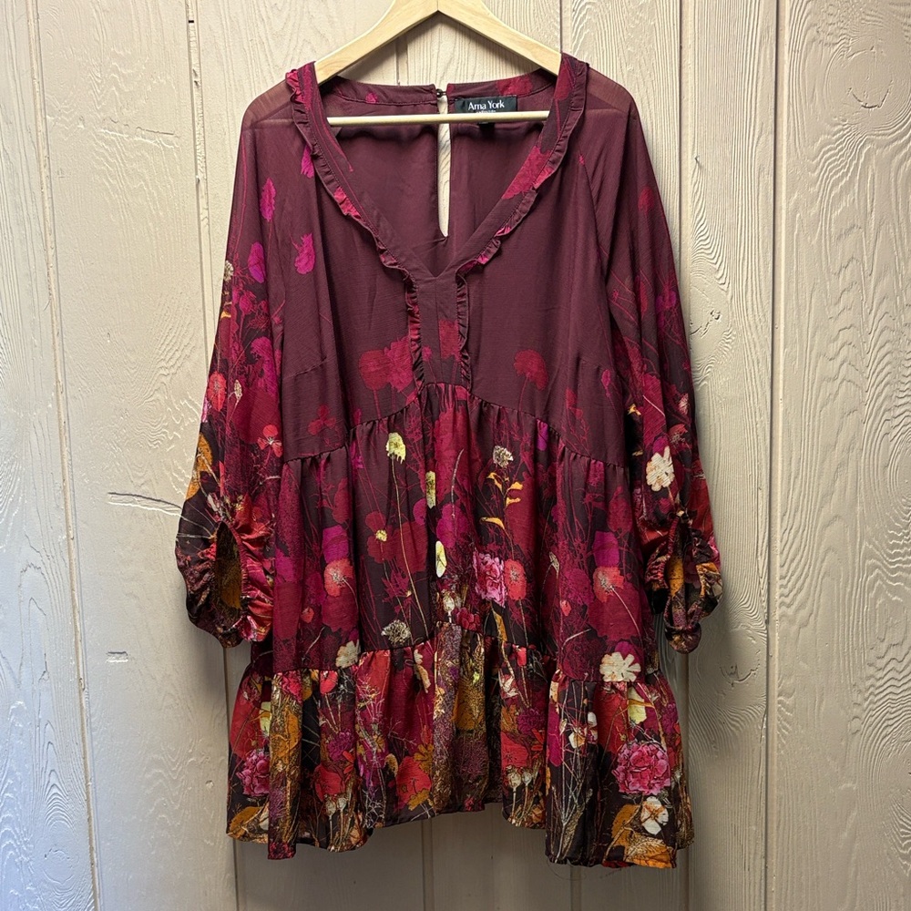 Arna York Tunic Top